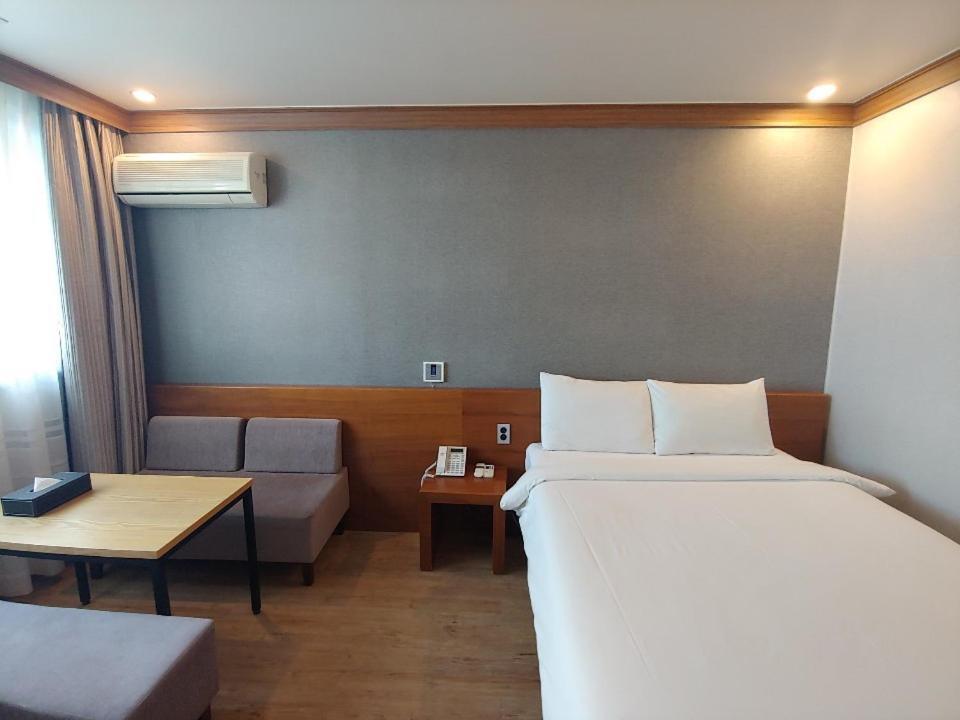 Dawn Beach Hotel Pusan Exteriér fotografie